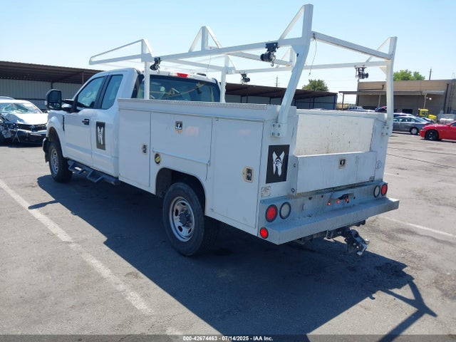 Ford 2022 2022 1FD7X2B64NEC48295 Image 3