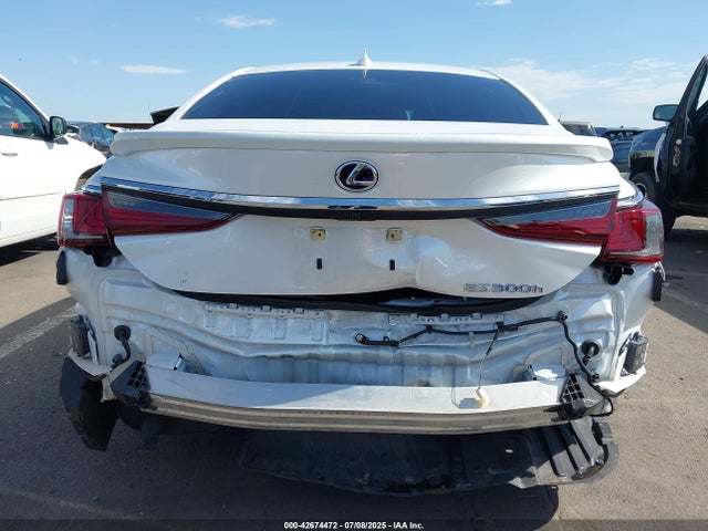Lexus a25a-fxs, 3nm 2021 58ADA1C13MU009089 Image 17