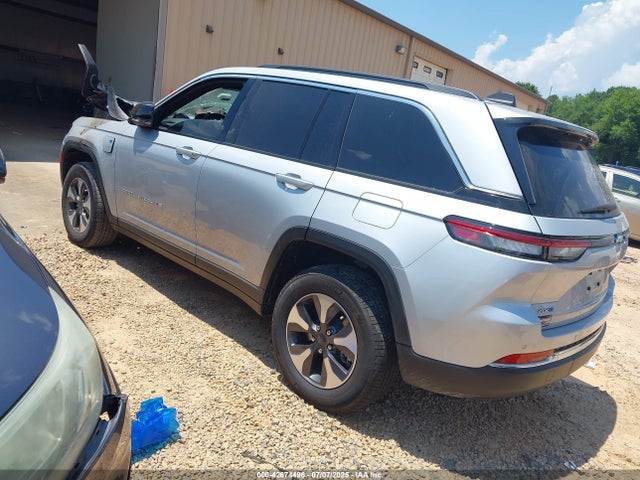 2024 JEEP GRAND CHEROKEE 4XE 1C4RJYB68RC130432 Photo 2