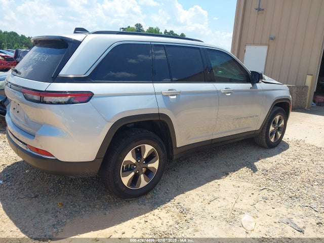 2024 JEEP GRAND CHEROKEE 4XE 1C4RJYB68RC130432 Photo 3