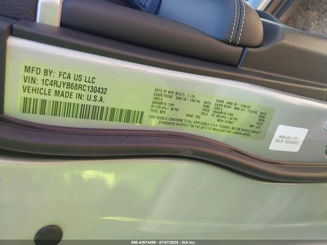 2024 JEEP GRAND CHEROKEE 4XE 1C4RJYB68RC130432 Photo 8