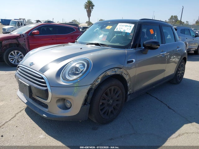 2020 MINI HARDTOP WMWXU7C00L2L73228 Photo 1
