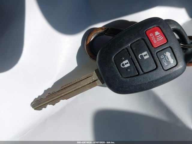 Scion 2000cc na 2015 JF1ZNAA12F8711642 Image 11