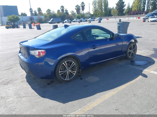 Scion 2000cc na 2015 JF1ZNAA12F8711642 Image 4