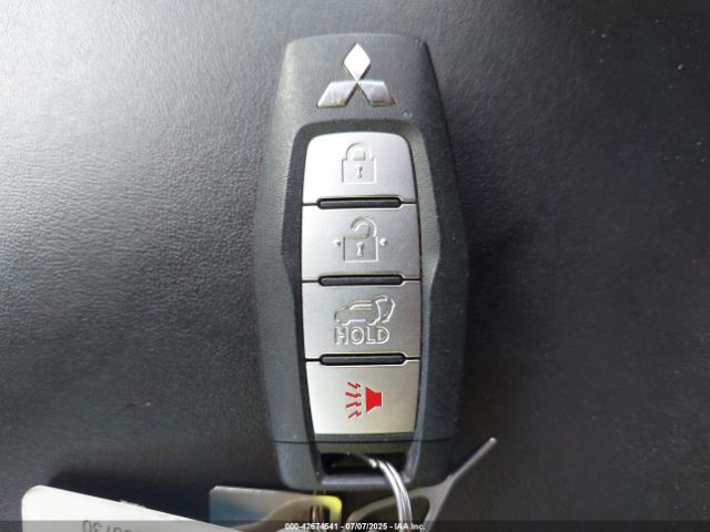 2022 MITSUBISHI OUTLANDER JA4J4UA83NZ039120 Photo 10