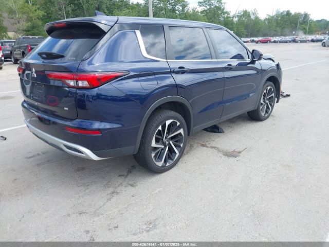 2022 MITSUBISHI OUTLANDER JA4J4UA83NZ039120 Photo 3