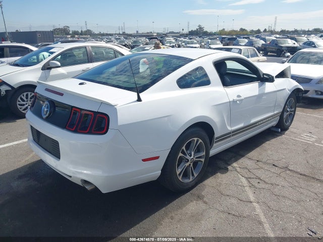 Ford 2014 2014 1ZVBP8AM7E5265137 Image 4