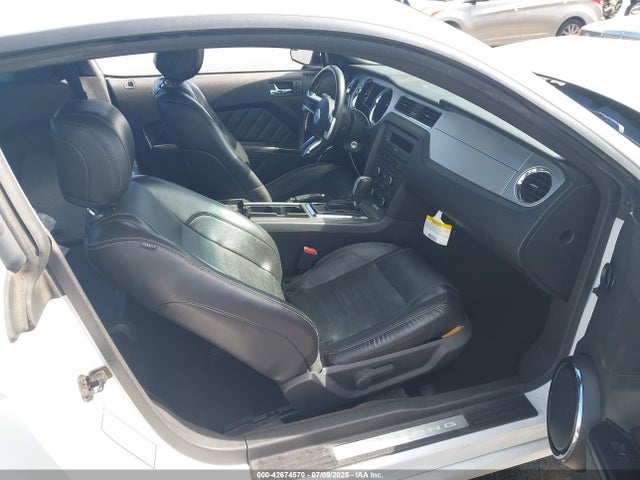 Ford 2014 2014 1ZVBP8AM7E5265137 Image 5