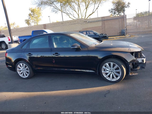 WAUGNAF42HN011030 Audi A4