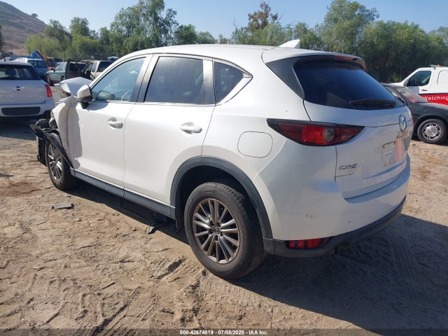 Mazda py 2017 JM3KFACL2H0150942 Image 3