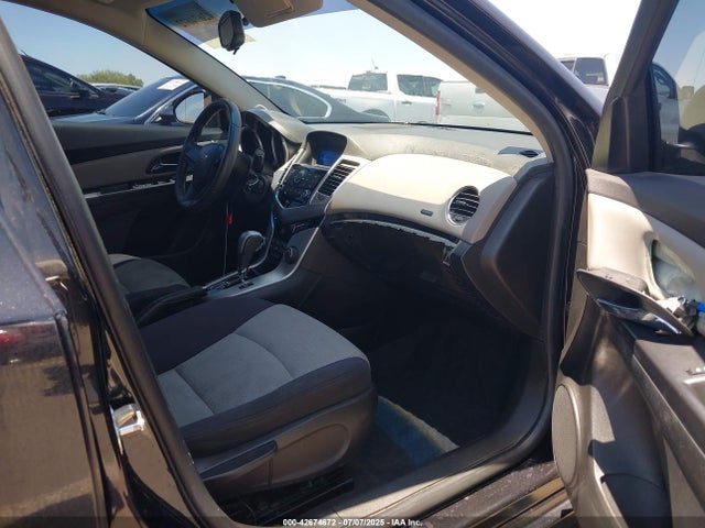 1G1PA5SG3F7130186 Chevrolet lwe