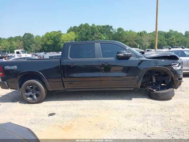 42674693 :رقم المزاد ، 1C6SRFRTXKN900609 vin ، 2019 Ram 1500 Laramie  4x4 6'4 Box مزاد بيع