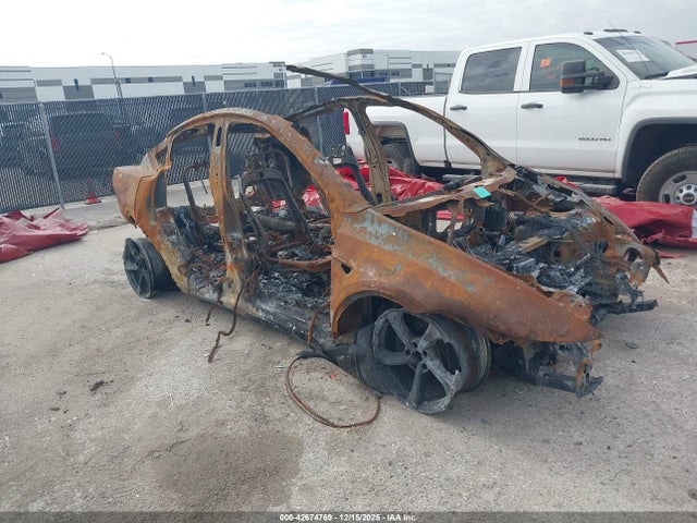 2026 TESLA MODEL Y 7SAYGDEE1TA394561 Photo 0