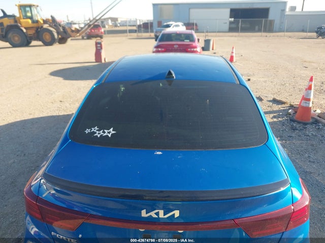 3KPF54AD1NE428405 KIA mpi nu