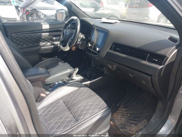 2022 MITSUBISHI OUTLANDER PHEV JA4J2VA71NZ056808 Photo 4