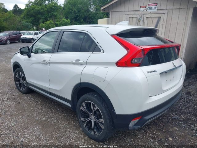 2019 MITSUBISHI ECLIPSE CROSS JA4AT5AA4KZ020549 Photo 2