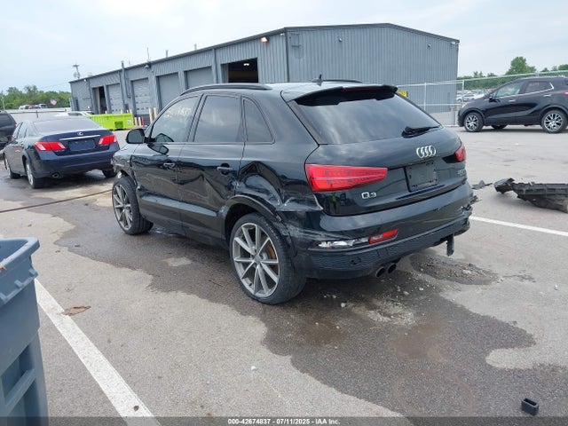 2018 AUDI Q3 WA1JCCFS7JR018590 Photo 2