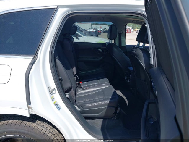 2019 AUDI Q7 WA1VAAF7XKD025362 Photo 7