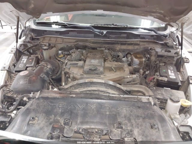 3C6UR5GL2FG516361 RAM 2015