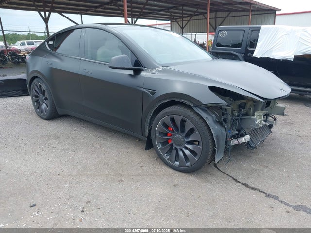 2022 TESLA MODEL Y 7SAYGDEF0NF313614 Photo 0