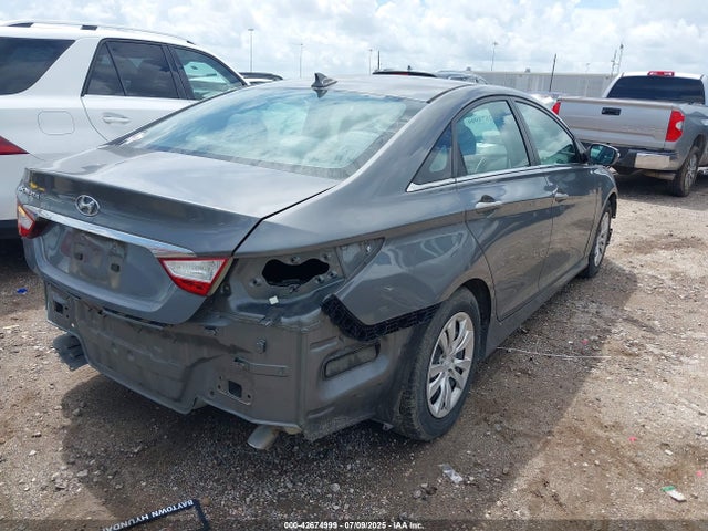 5NPEB4AC9EH905119 Hyundai gamma