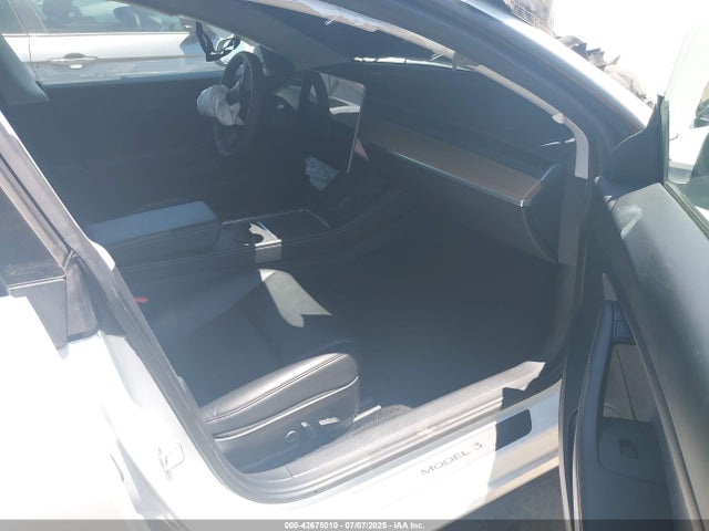 2021 TESLA MODEL 3 5YJ3E1EA1MF873558 Photo 4