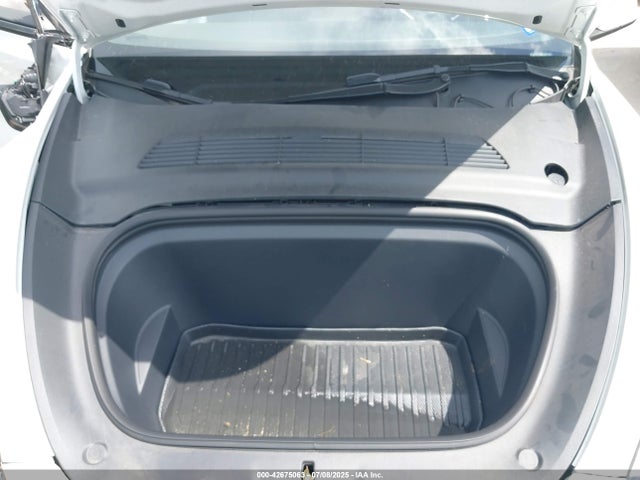 2022 TESLA MODEL Y 7SAYGDEE5NA020571 Photo 9