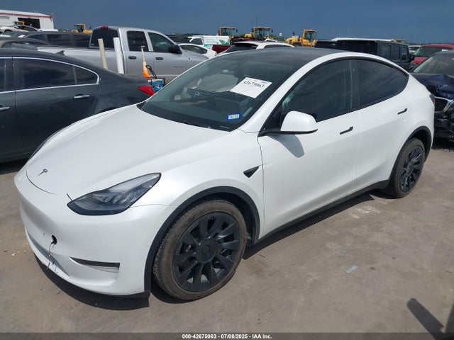 2022 TESLA MODEL Y 7SAYGDEE5NA020571 Photo 1