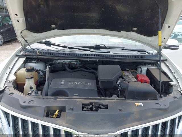 Lincoln MKX 2015 2LMDJ8JK0FBL23520 Image 10