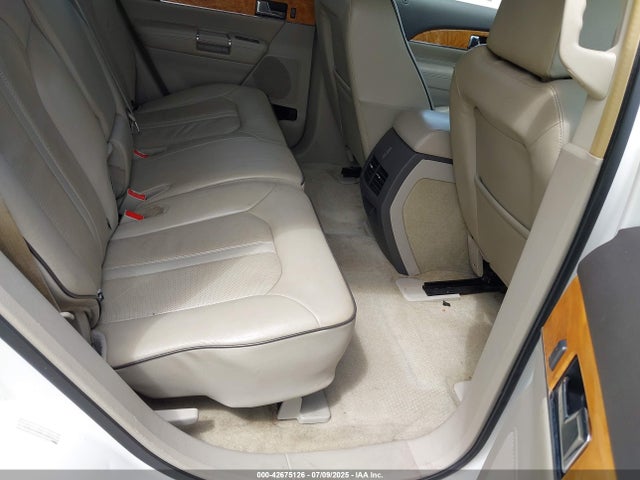 Lincoln MKX 2015 2LMDJ8JK0FBL23520 Image 8