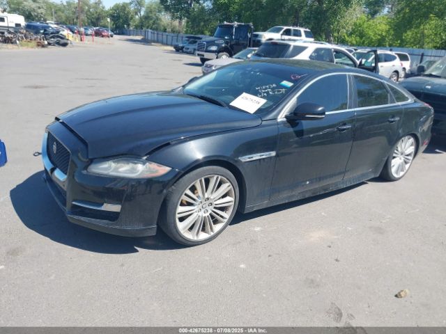 2018 JAGUAR XJ SAJWA1C70J8W13438 Photo 1