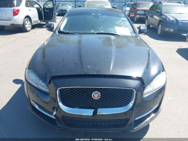 2018 JAGUAR XJ SAJWA1C70J8W13438 Photo 5