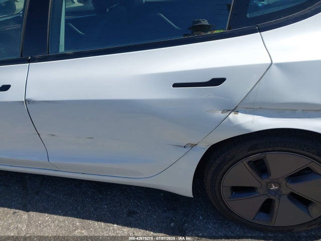Tesla MODEL 3 2023 5YJ3E1EA0PF519311 Image 19