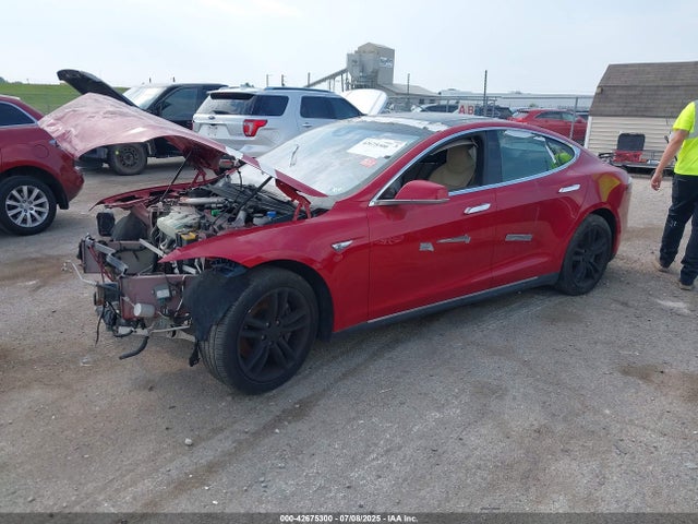 2015 TESLA MODEL S 5YJSA1E20FF101992 Photo 1