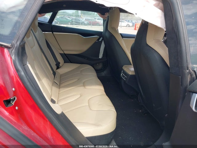 2015 TESLA MODEL S 5YJSA1E20FF101992 Photo 7