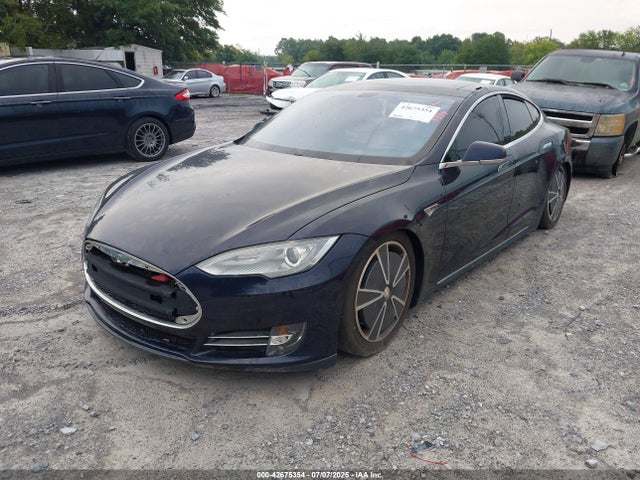2013 TESLA MODEL S 5YJSA1DP3DFP06177 Photo 1