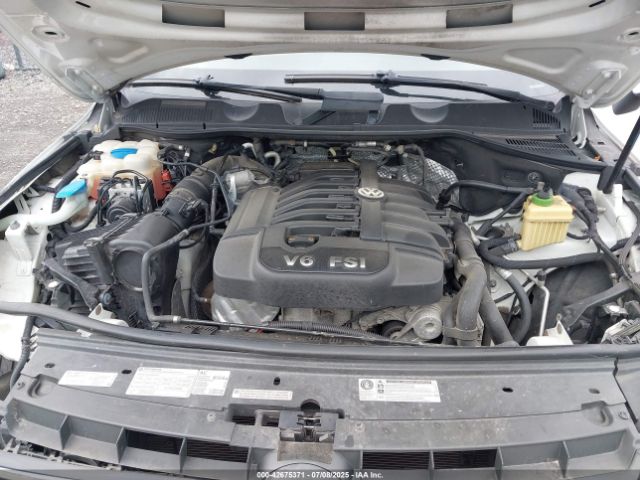 2012 VOLKSWAGEN TOUAREG WVGEF9BP8CD008584 Photo 9