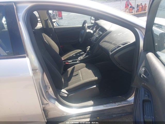 Ford 2016 2016 1FADP3E27GL397648 Image 5