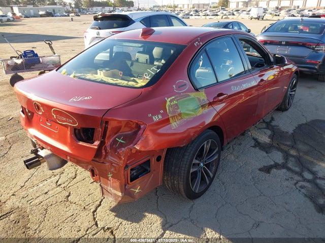 BMW 2018 2018 WBA8E1C58JA180256 Image 4
