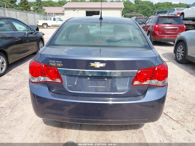 1G1PA5SH0E7320664 Chevrolet luw