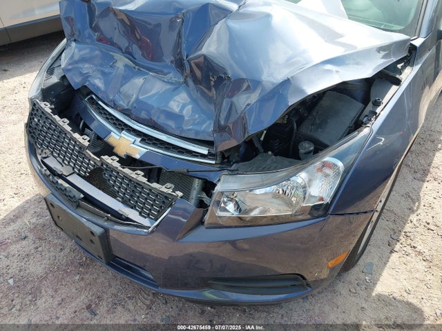 1G1PA5SH0E7320664 Chevrolet luw