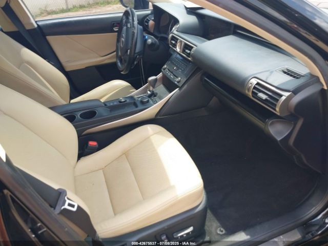 2016 LEXUS IS 200T JTHBA1D25G5005455 Photo 4