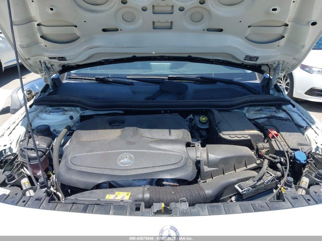 Mercedes-Benz 2015 2015 WDCTG4EB8FJ169741 Image 10