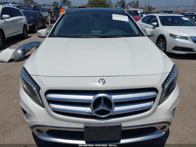 Mercedes-Benz 2015 2015 WDCTG4EB8FJ169741 Image 13