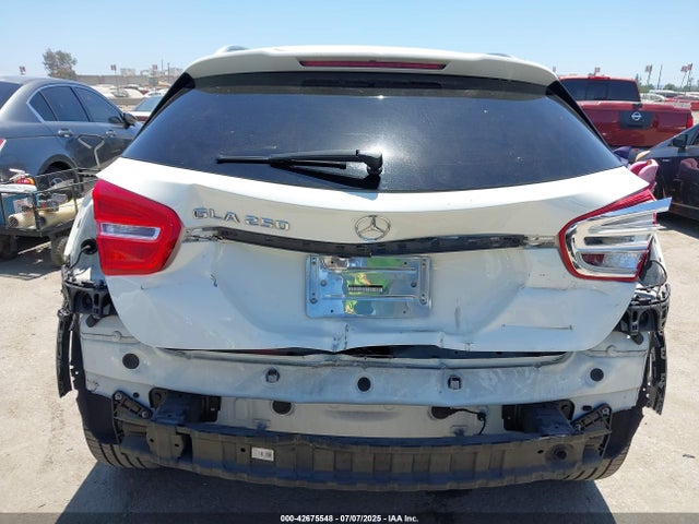 Mercedes-Benz 2015 2015 WDCTG4EB8FJ169741 Image 17