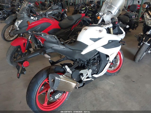 LCEPESLA8S6002739 Cf Moto 450ss