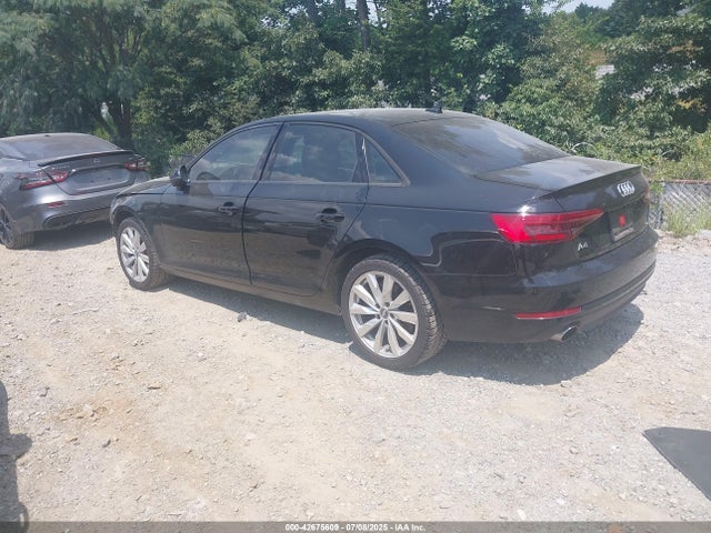 2017 AUDI A4 WAUGNAF41HA044348 Photo 2