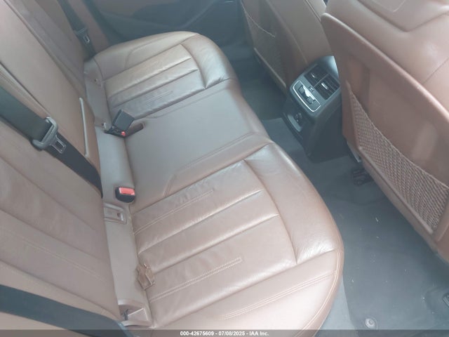 2017 AUDI A4 WAUGNAF41HA044348 Photo 7