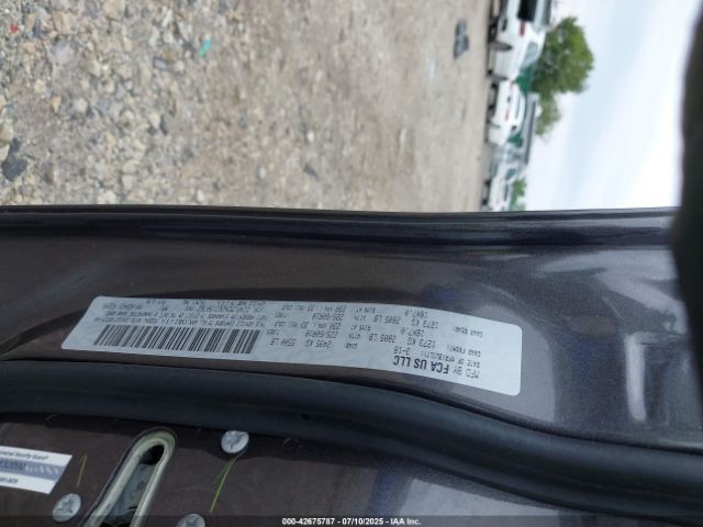 2019 JEEP CHEROKEE 1C4PJMDN2KD150762 Photo 8