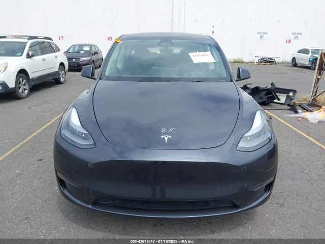 7SAYGDEE4SF289725 Tesla Model Y